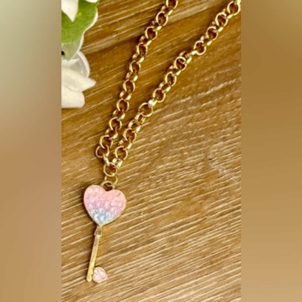 Girls Key to My Heart Necklace